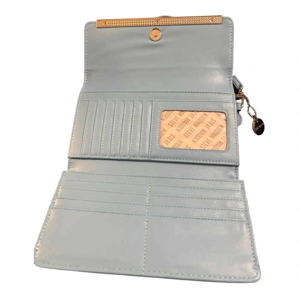 Steve Madden Sky Blue Embossed Wristlet